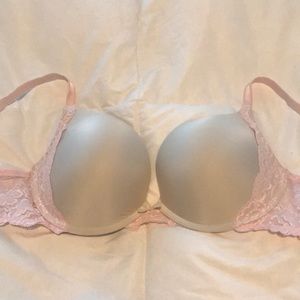 Victoria secret 34DD push-up